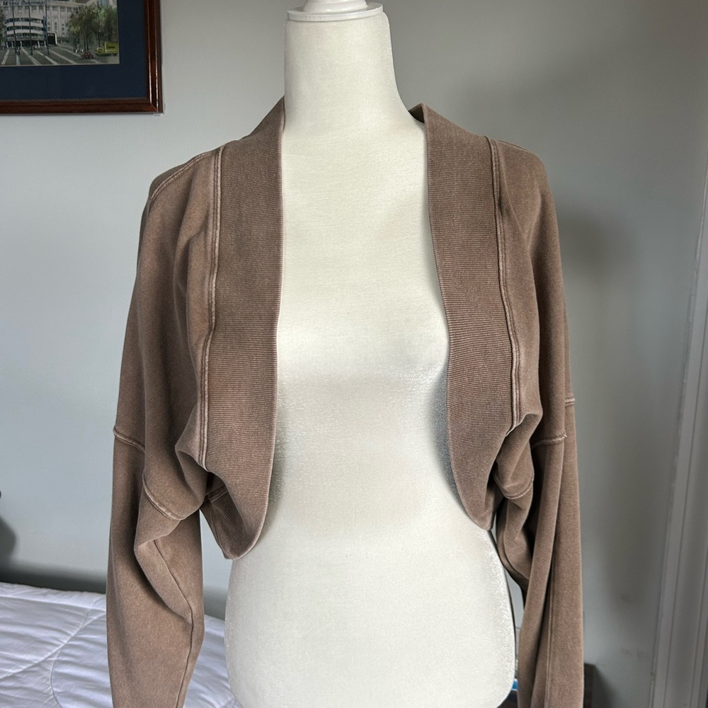 NWOT Vintage Havana Brown shrug